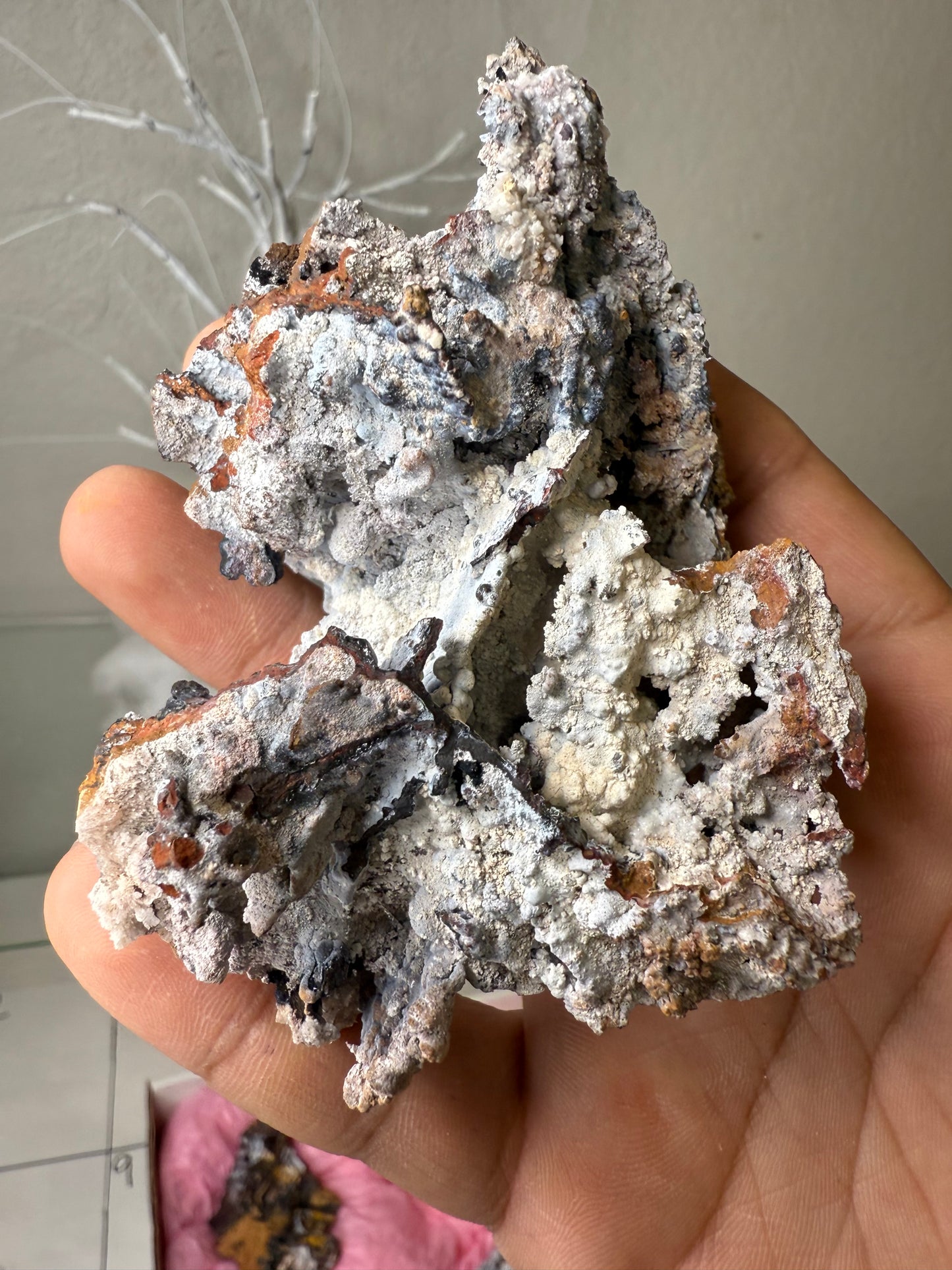 Goethite with Calcite & Aragonite 8 pieces Flat