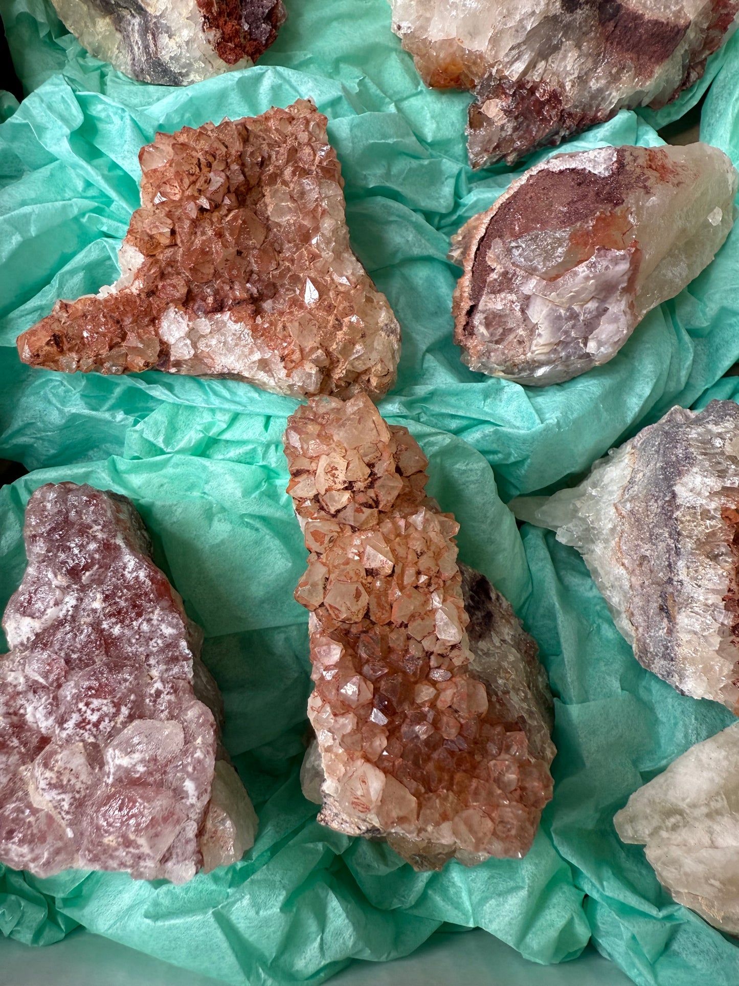 Quartz with Iron 15 piece Flat