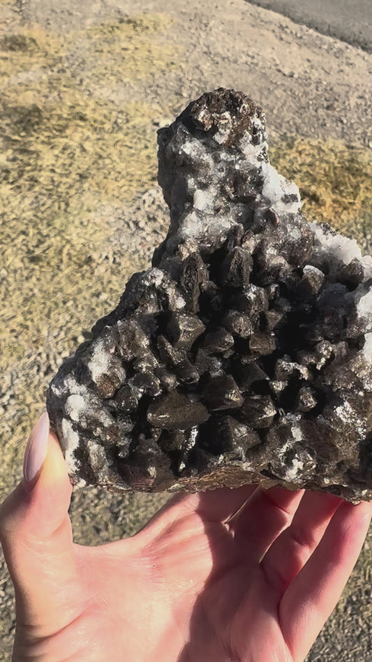 Dog tooth calcite w/ Druzy calcite & Aragonite